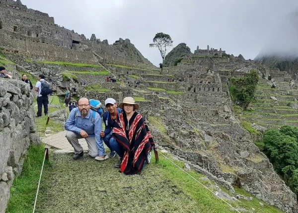 Accommodation-Options-Short-Inca-Trail-With-Camping-vs-Hotel
