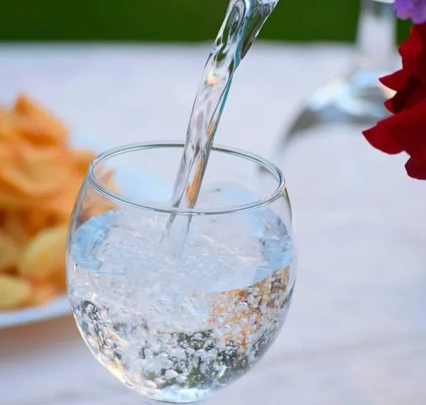 Carbonated-Water