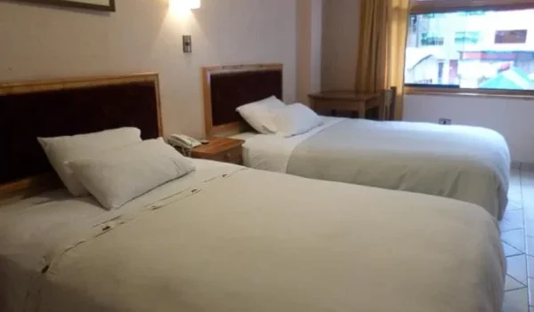 Convenience-of-Staying-at-Hotel-Ausangate-Near-the-Artisan-Market