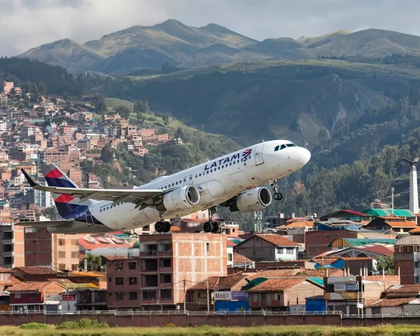 Flights-From-Cusco-To-Lake-Titicaca