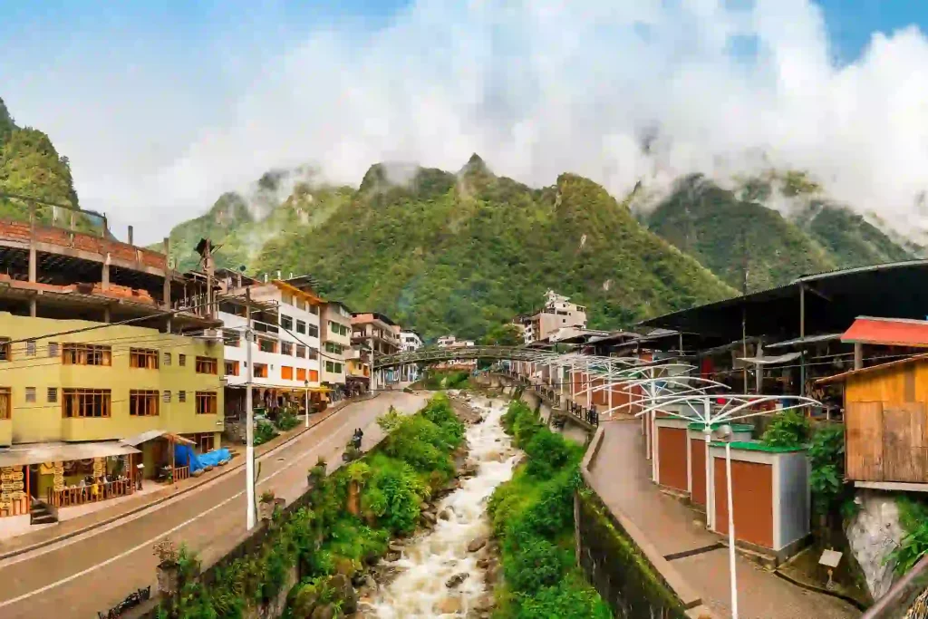 Frecuenly-ask-questions-about-how-to-get-to-aguas-calientes