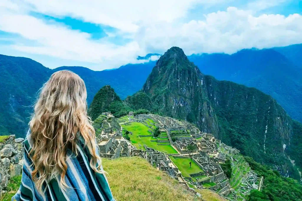 How-much-should-a-Machu-Picchu-guide-cost