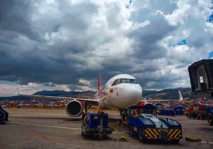 Passengers-walking-through-the-arrivals-hall-at-Cusco-Peru-Airport