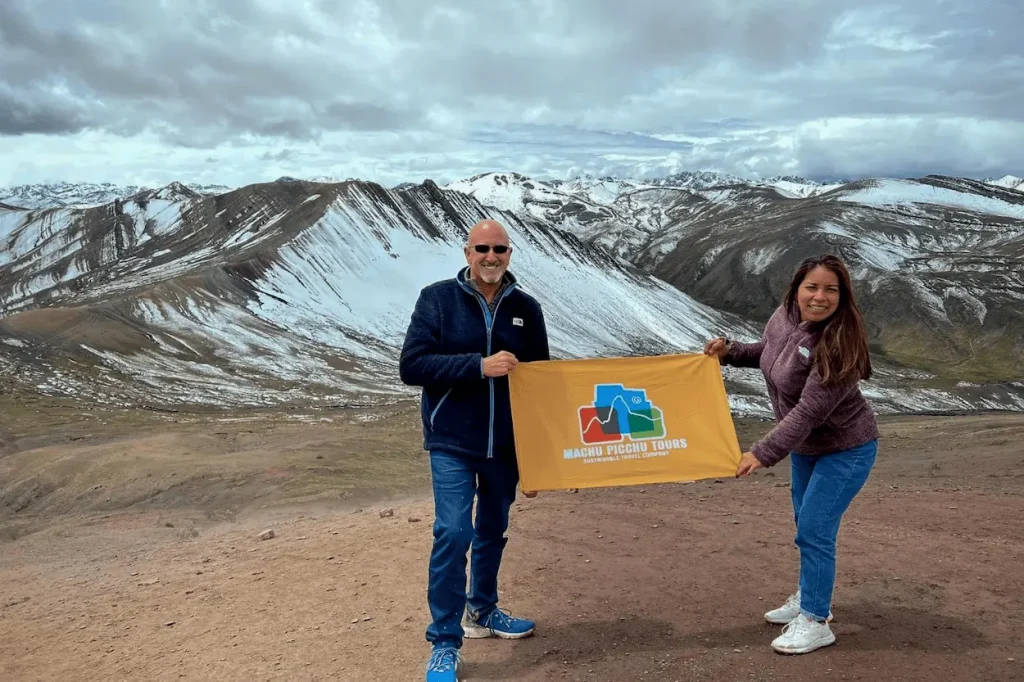palcoyo rainbow mountain day trip from cusco