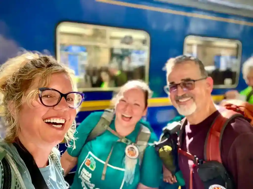 happy travelers on their trip in a guided tours agency