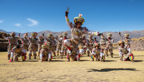 Peruvian scissors dancers