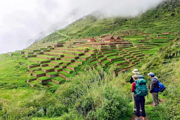 short trekking in cusco, sacred valley, turism in cusco, peru
