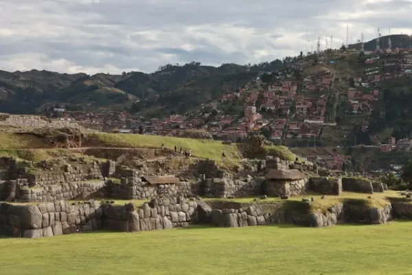 Leyendas en torno a la Fortaleza de Sacsayhuaman
