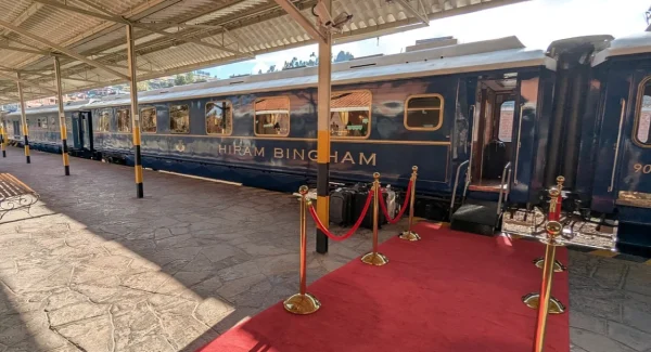 Luxury Train from Cusco to Machu Picchu Cost and VIP Services