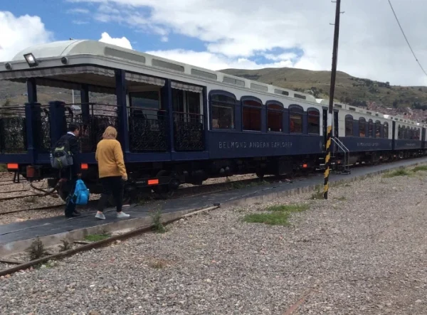 Mid Range Vistadome Train from Cusco to Machu Picchu Rates