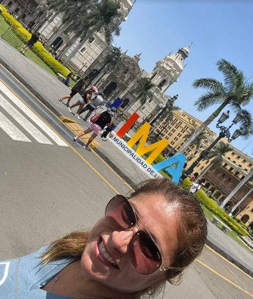 tourists in Lima's main square